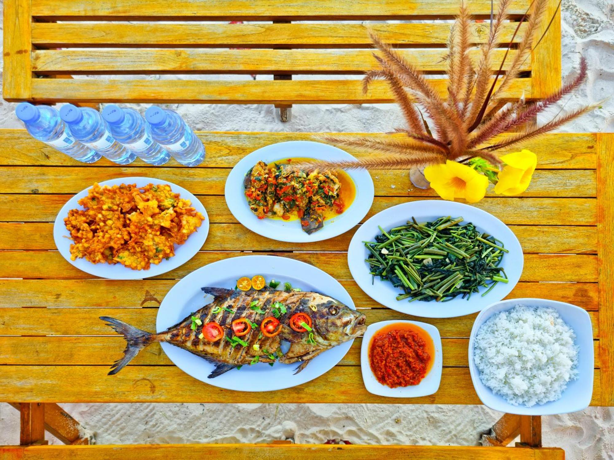 Lihaga Island & Beach Club Serai Екстер'єр фото