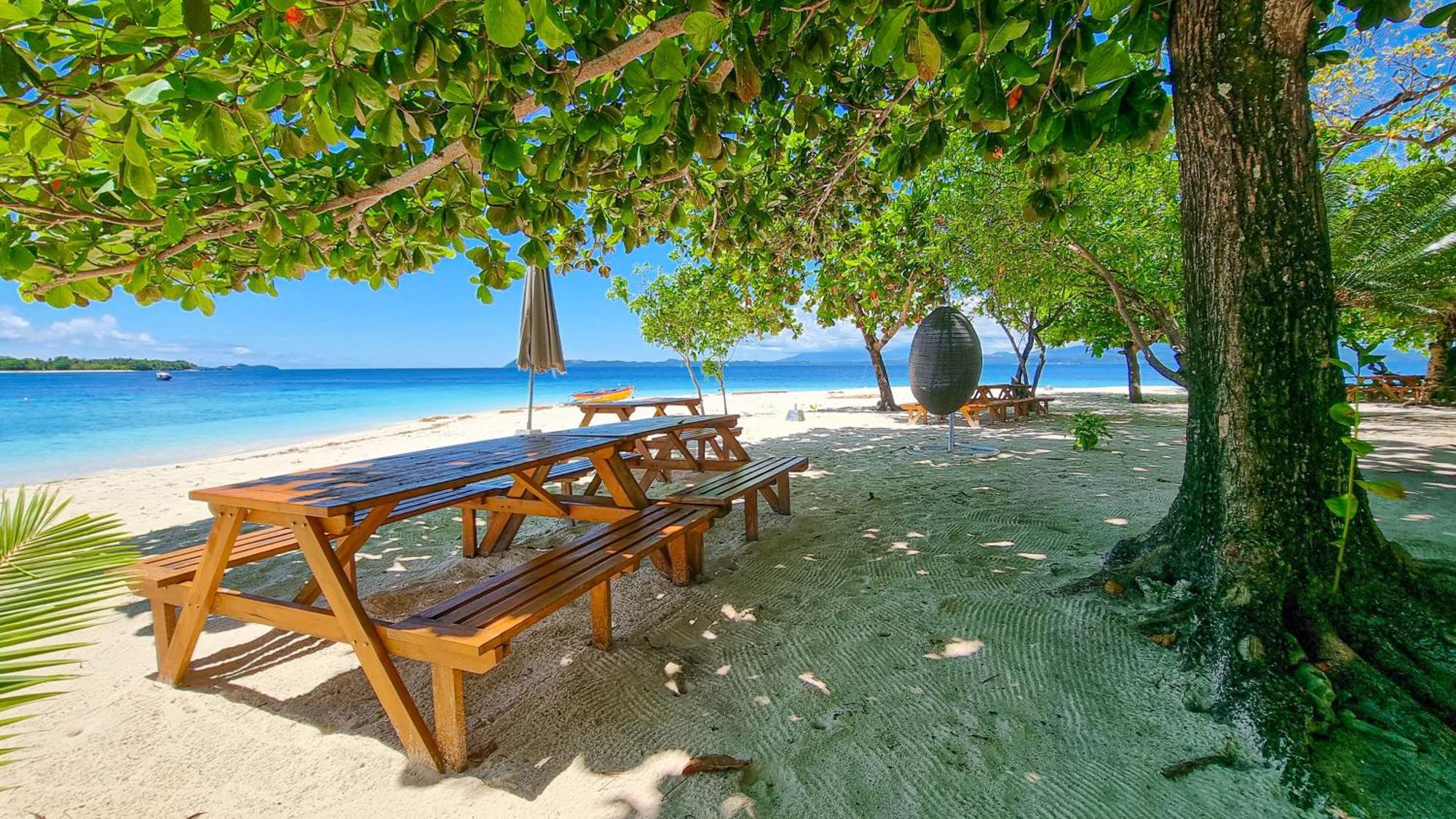 Lihaga Island & Beach Club Serai Екстер'єр фото